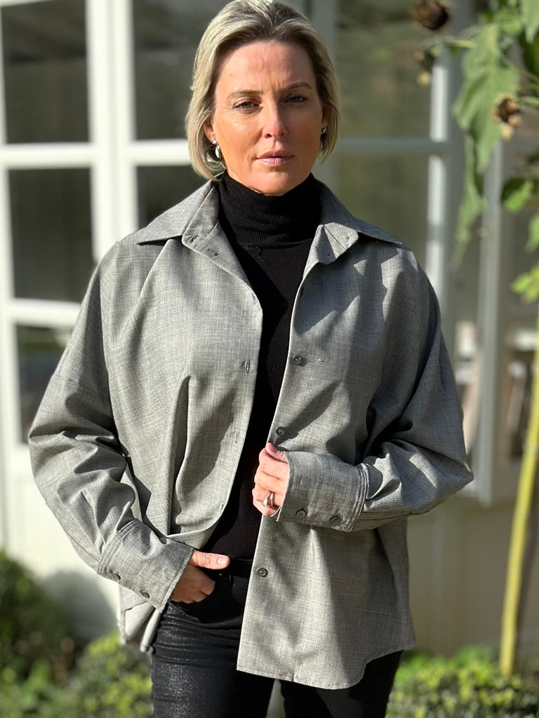 F - THE CHELSEA OVERSIZED SHIRT IN BLACK AND WHITE FINE WOOL