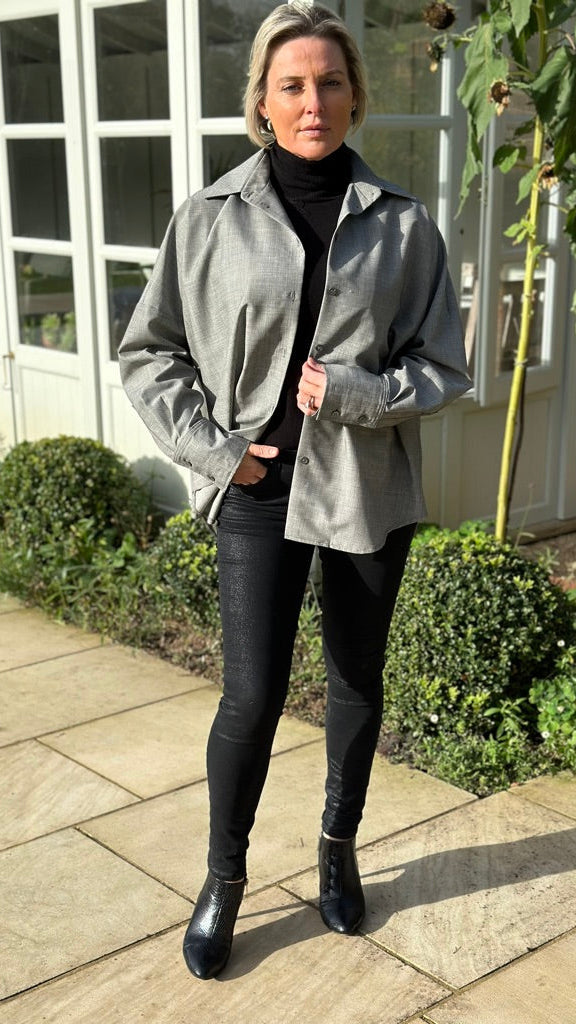 J-THE CHELSEA BLACK AND WHITE CHECK IN FINE MOHAIR AND WOOL