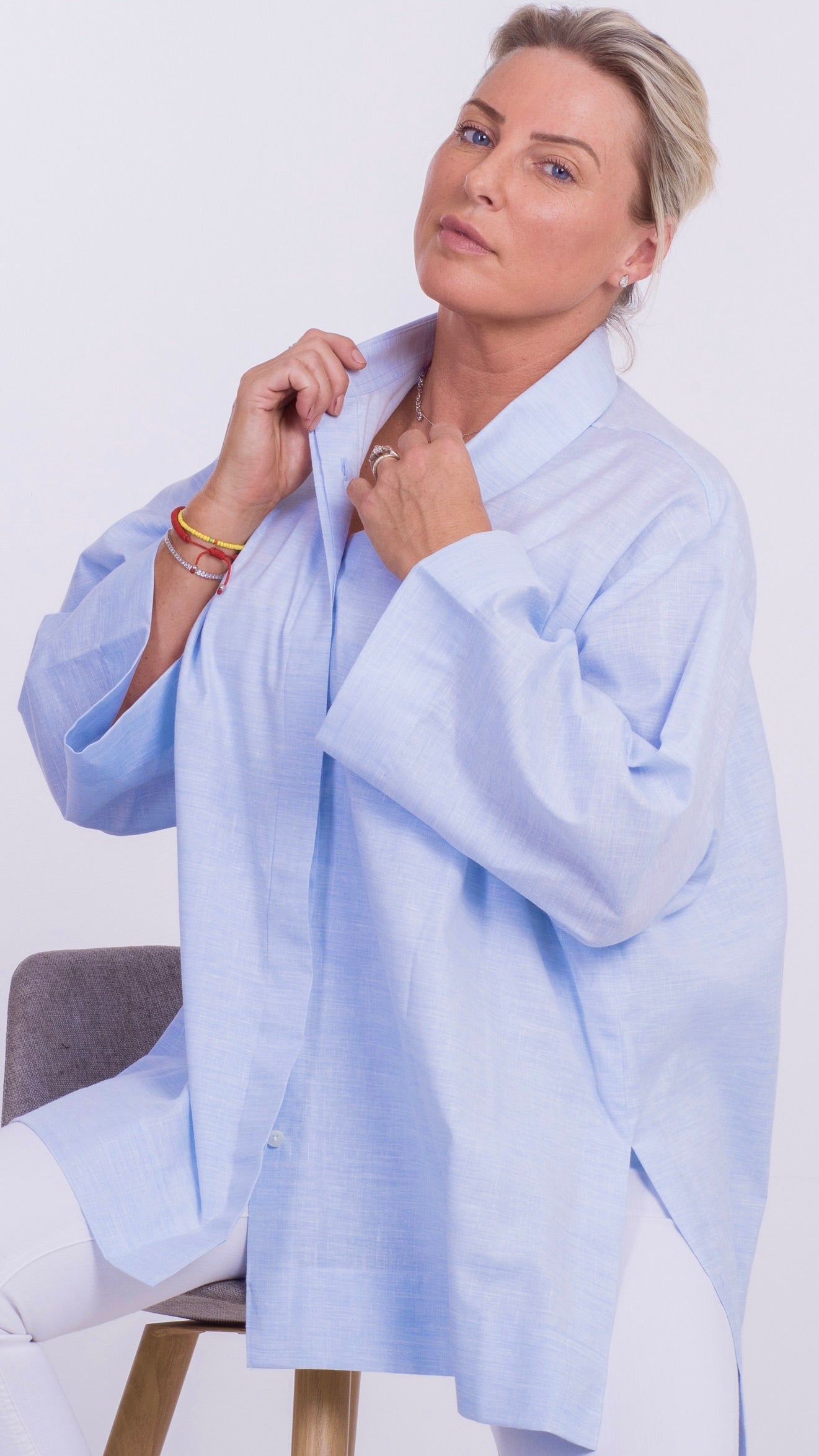 THE EDEN OVERSIZED SHIRT IN SKY-BLUE COTTON