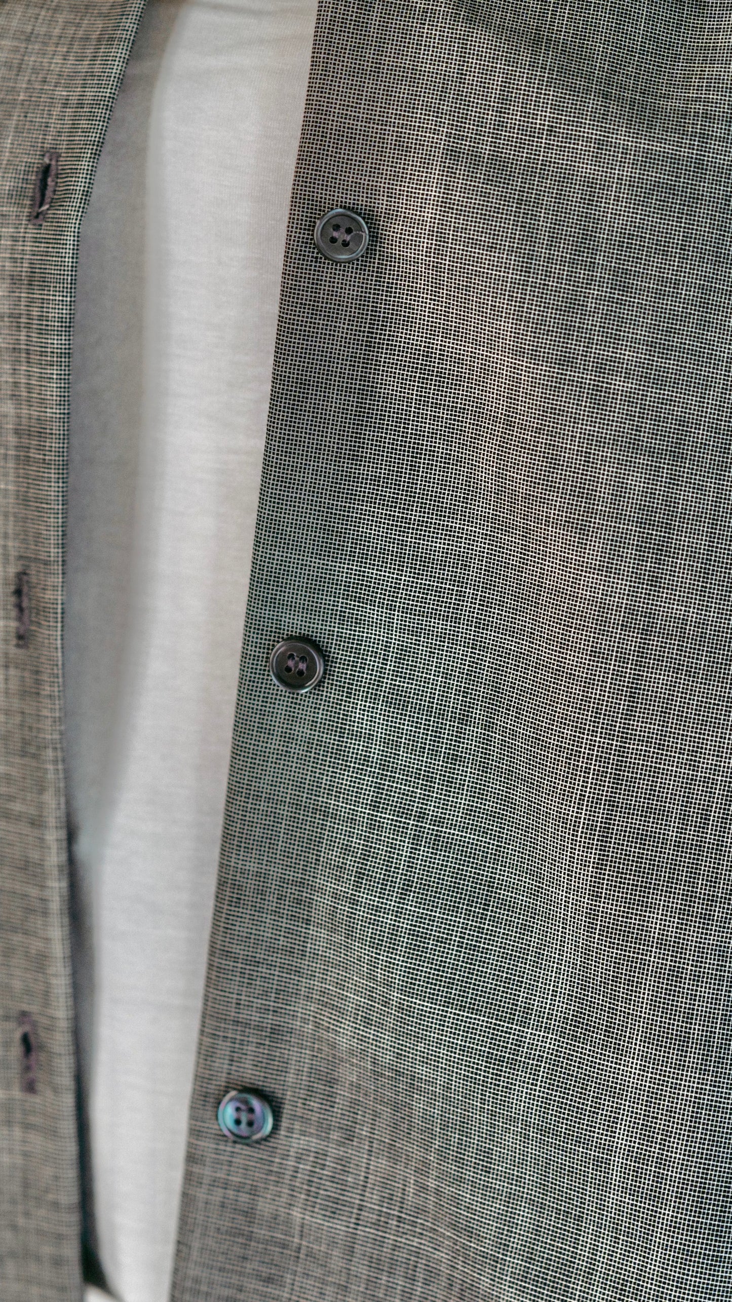 J-THE CHELSEA BLACK AND WHITE CHECK IN FINE MOHAIR AND WOOL