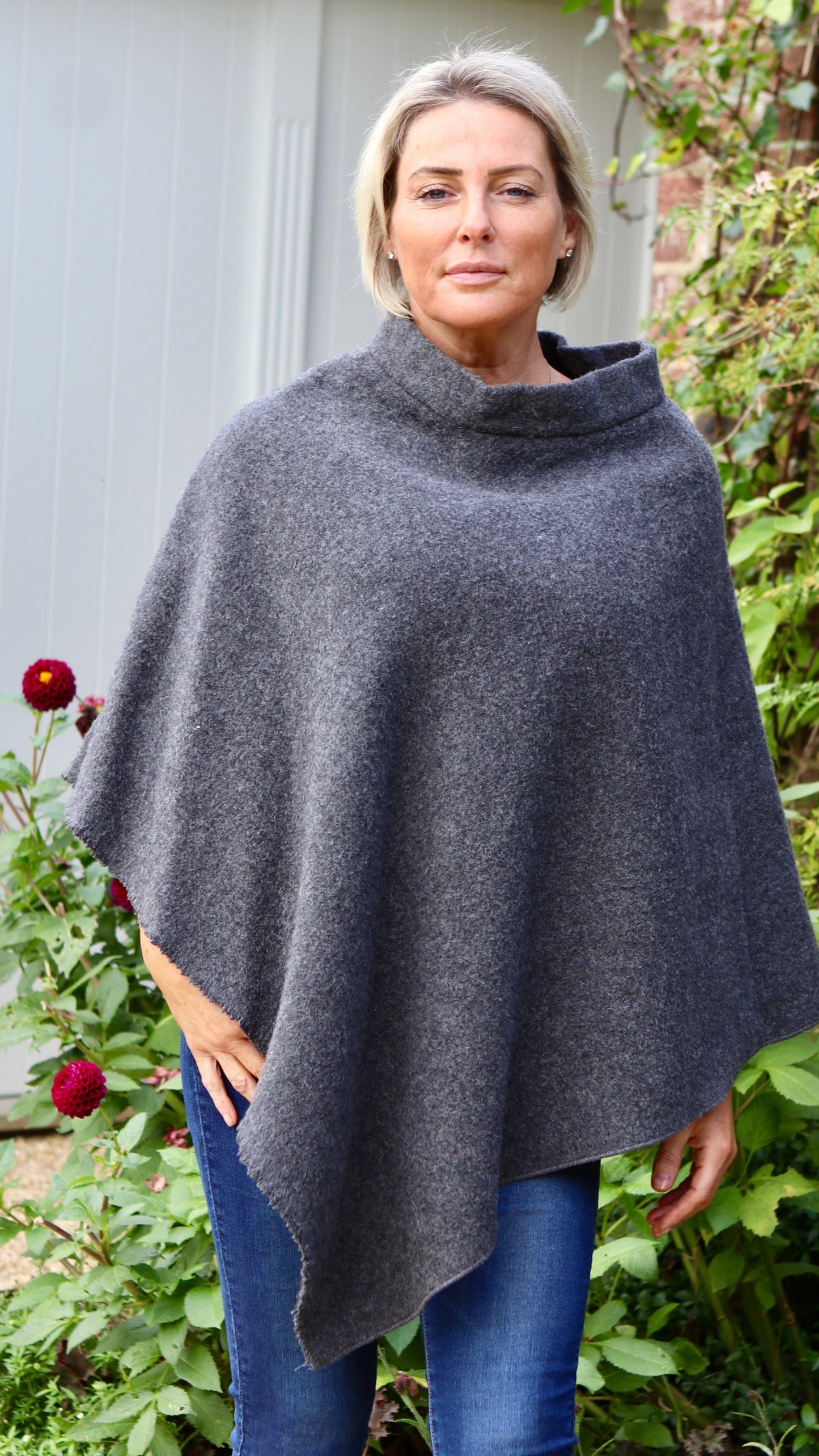 G-THE TATE PONCHO IN VOLCANIC ASH WOOL