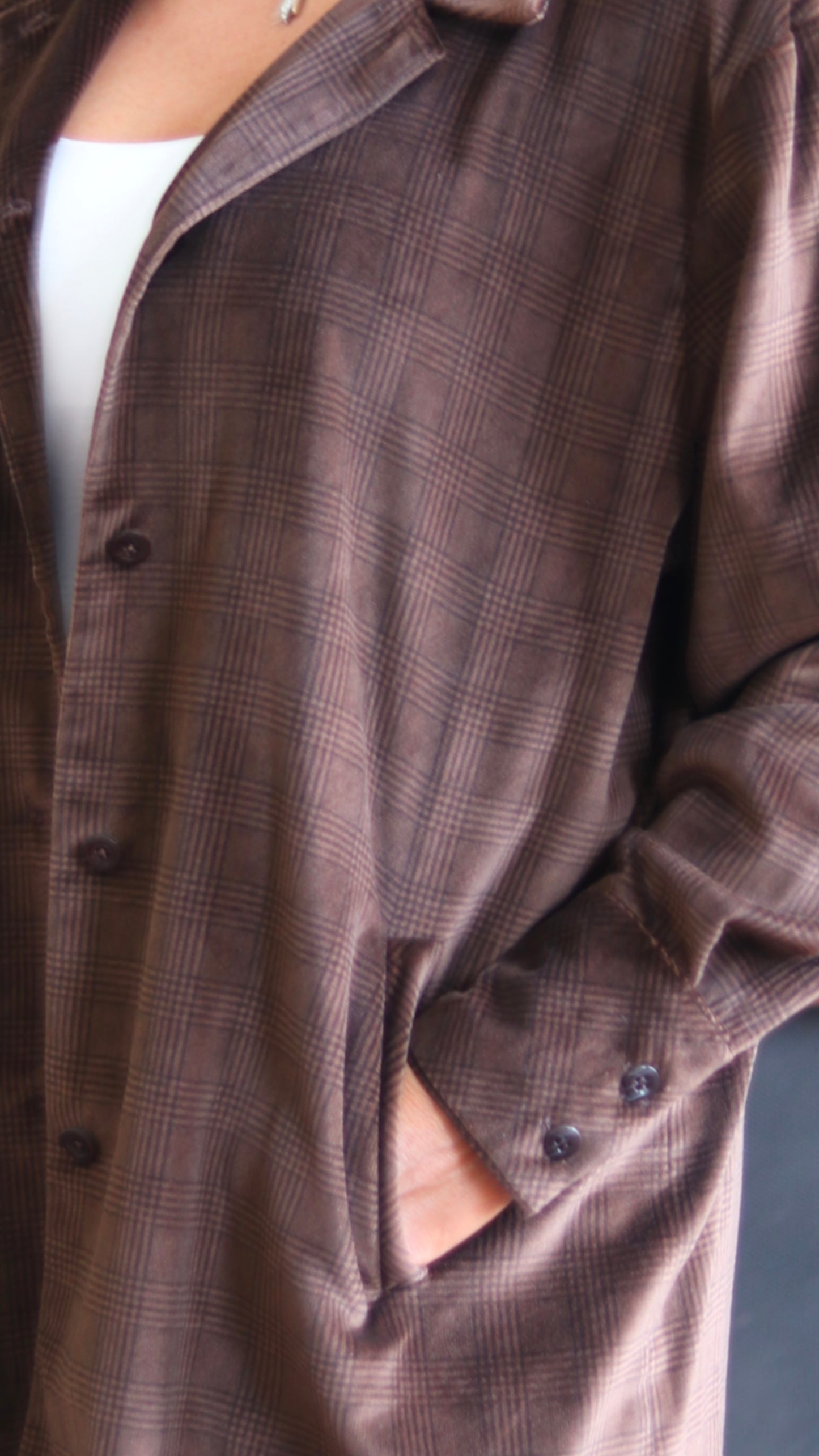 E-THE ABBEY ROAD OVERSIZED SHIRT IN CHOCOLATE BROWN CHECKED VELVET