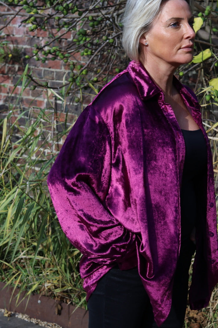 M-THE KENSINGTON SHIRT IN INTENSE MAGENTA VELVET