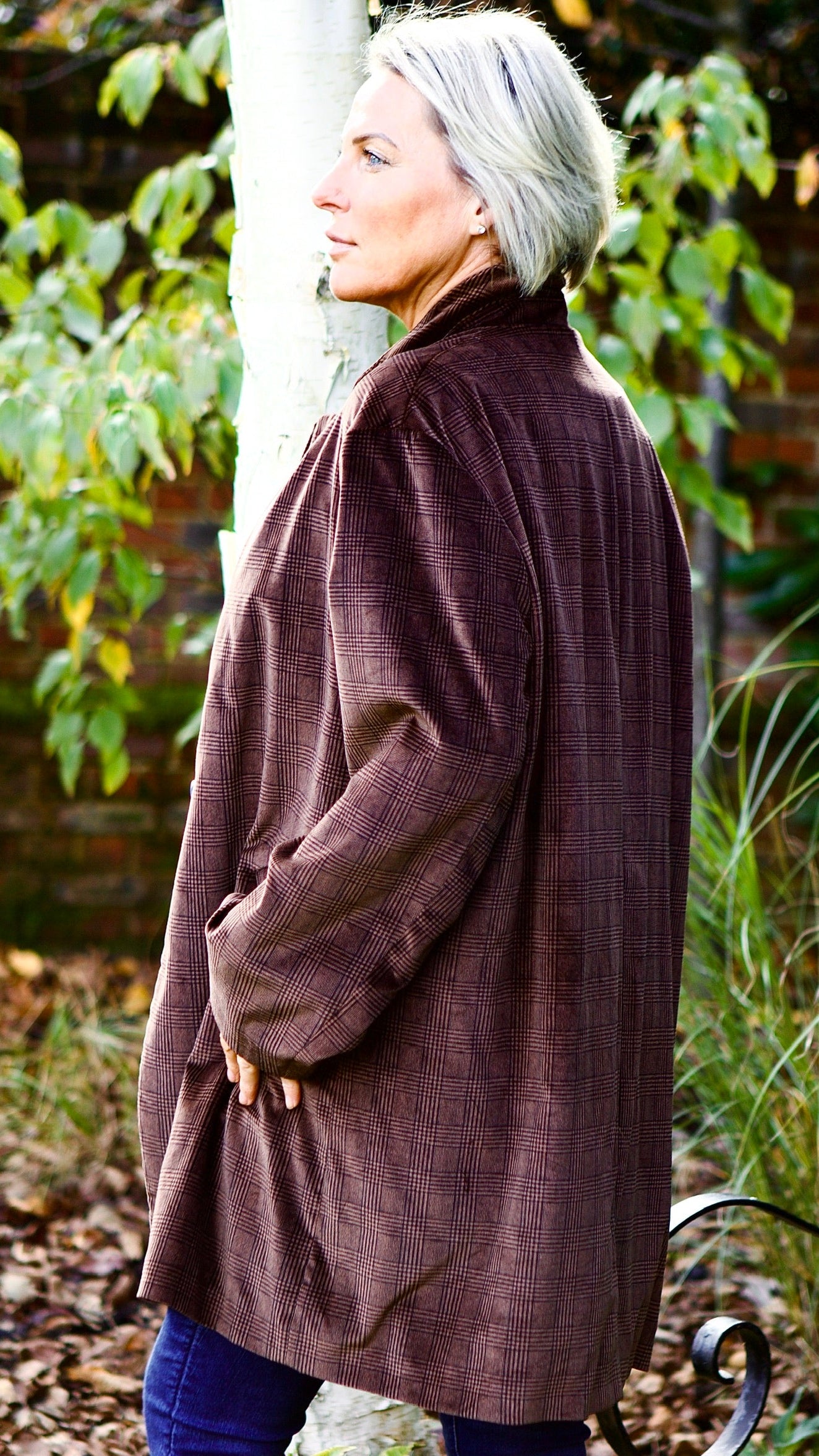 I-THE BOND STREET OVERSIZED JACKET IN COGNAC VELVET CHECK