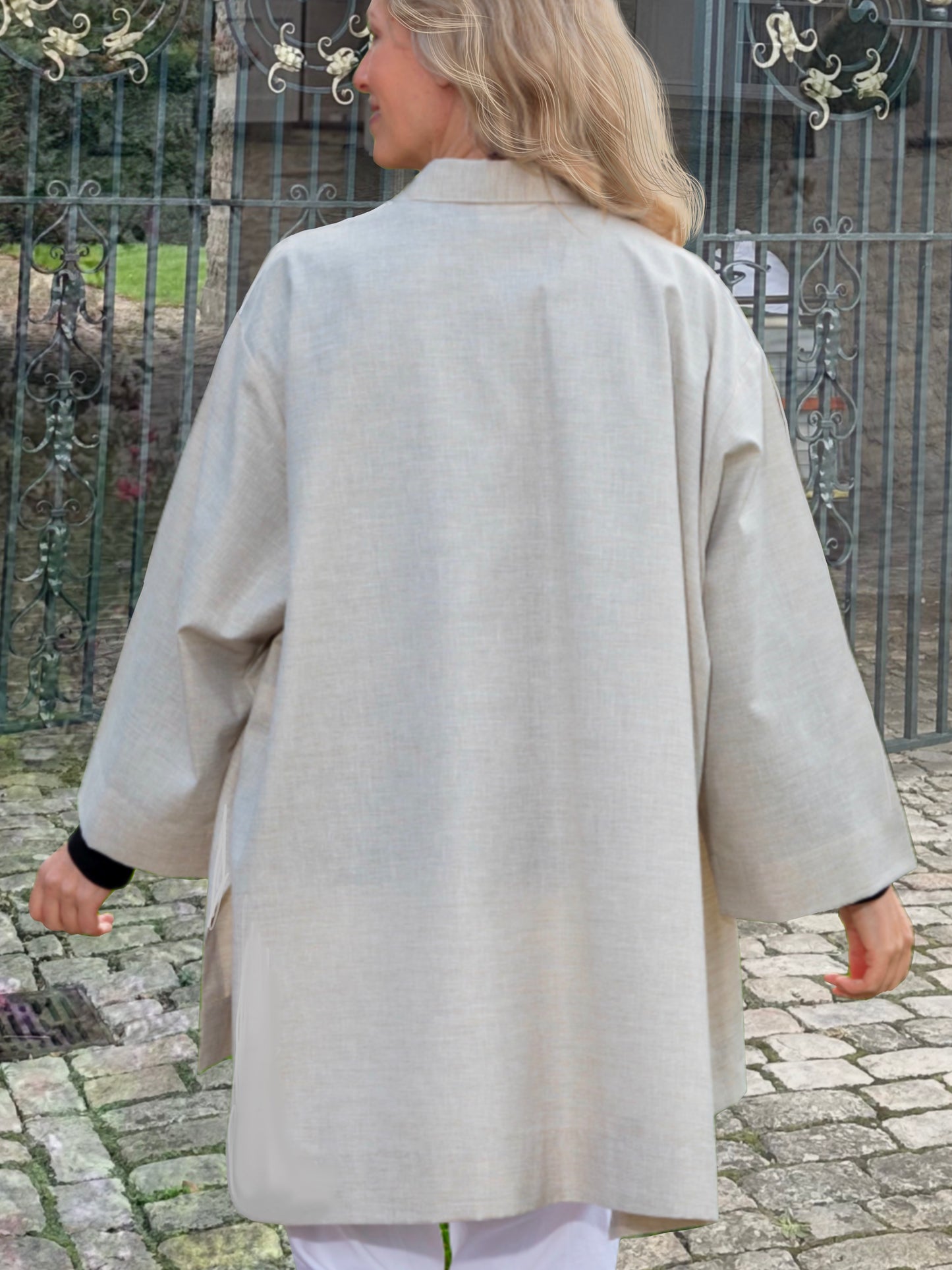 THE EDEN OVERSIZED SHIRT IN LIGHT OATMEAL COTTON