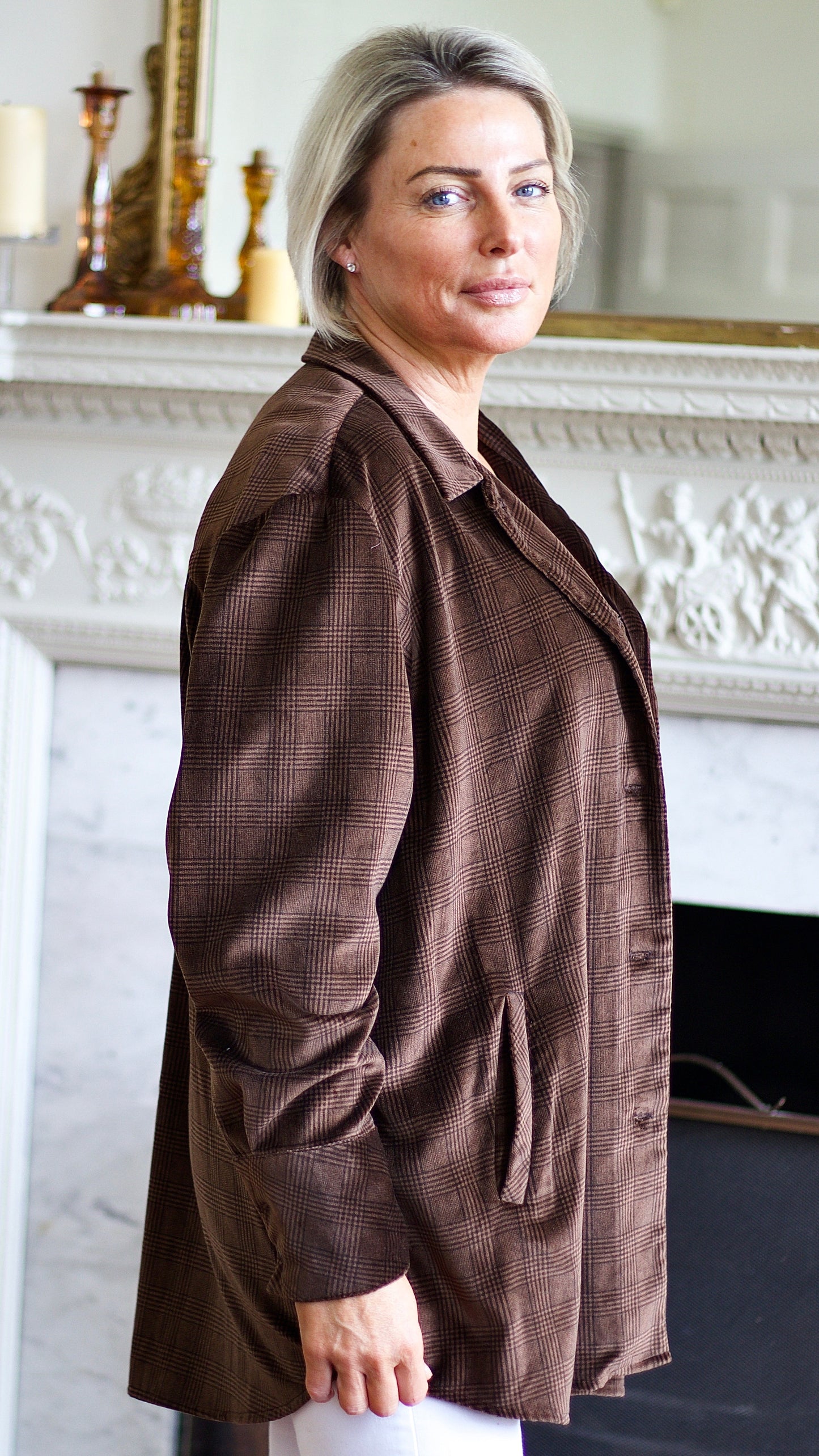 E-THE ABBEY ROAD OVERSIZED SHIRT IN CHOCOLATE BROWN CHECKED VELVET