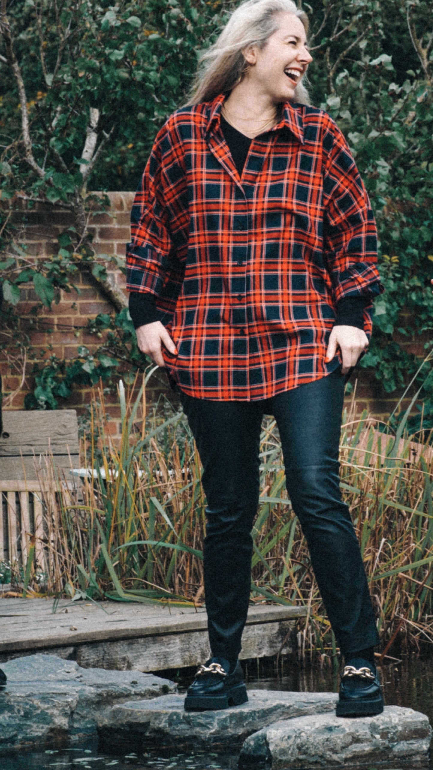 J-THE CHELSEA OVERSIZED SHIRT IN RED TARTAN
