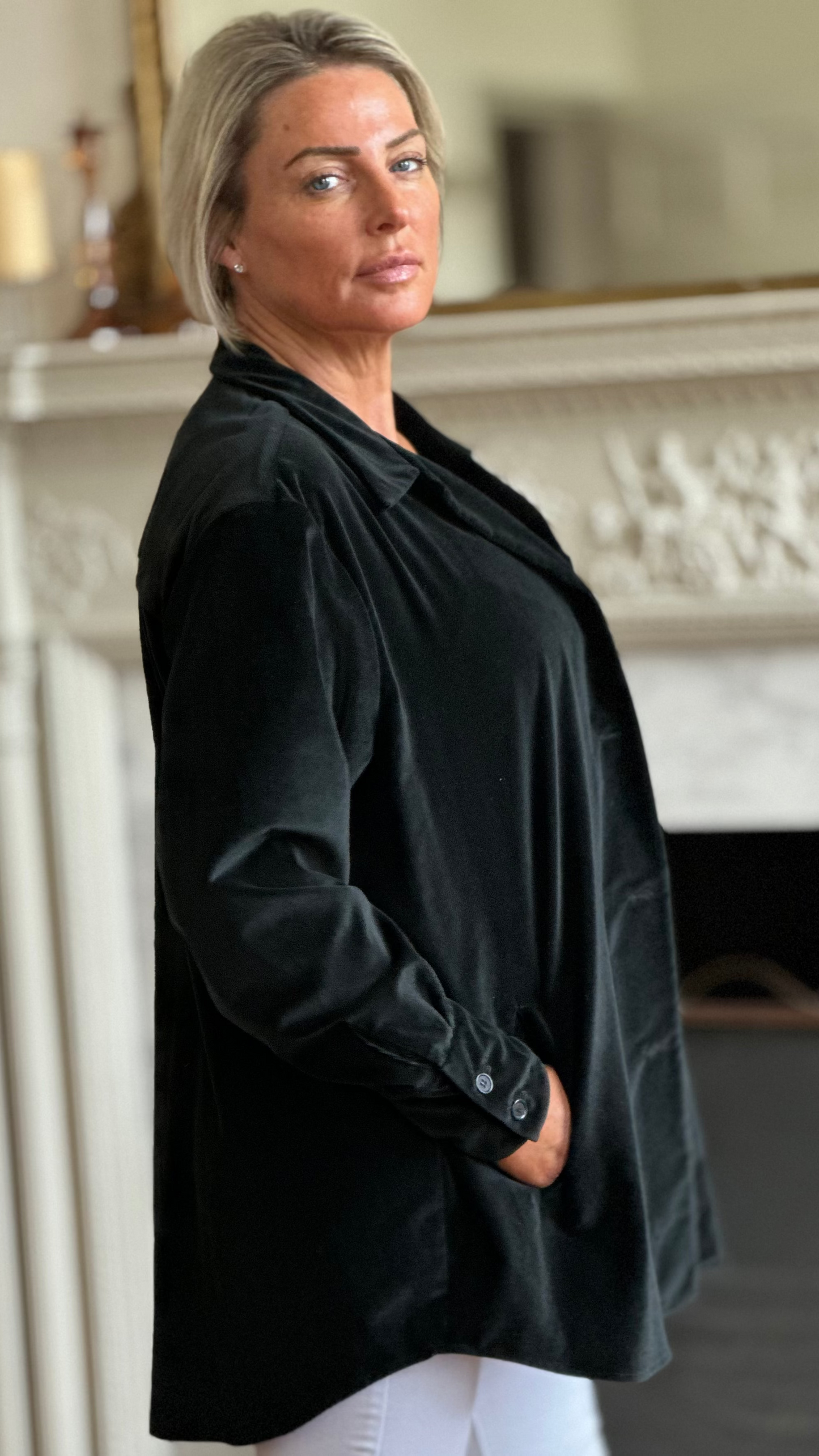 D-THE ABBEY ROAD OVERSIZED SHIRT IN BLACK COTTON VELVET