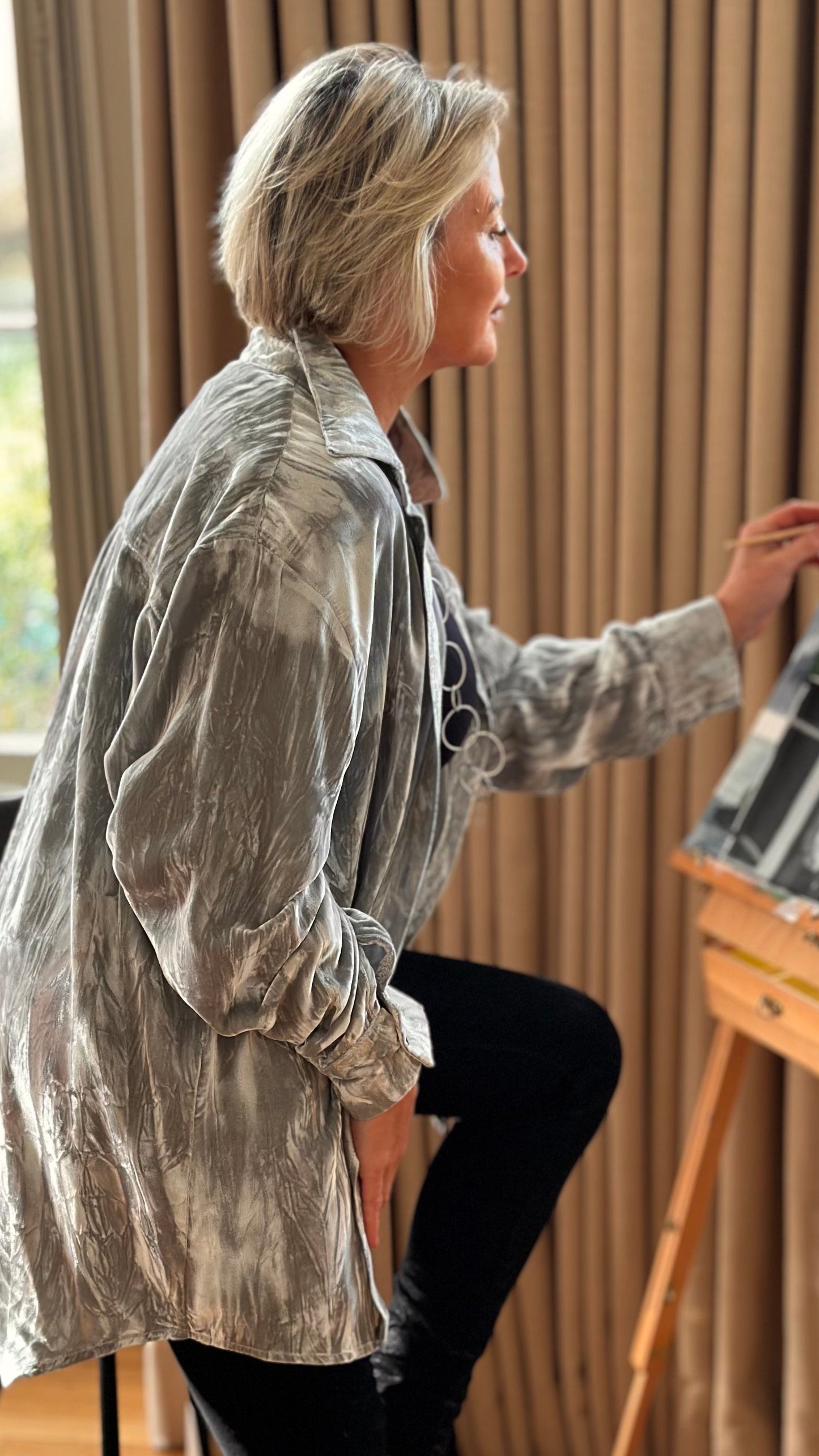 O-THE KENSINGTON OVERSIZED SHIRT IN SILVER SILK VELVET