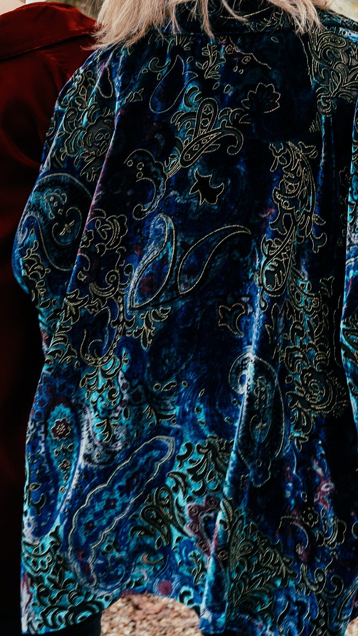 AA-THE SOHO OVERSIZED SHIRT IN DEVORÉ SILK VELVET IN BLUE PAISLEY