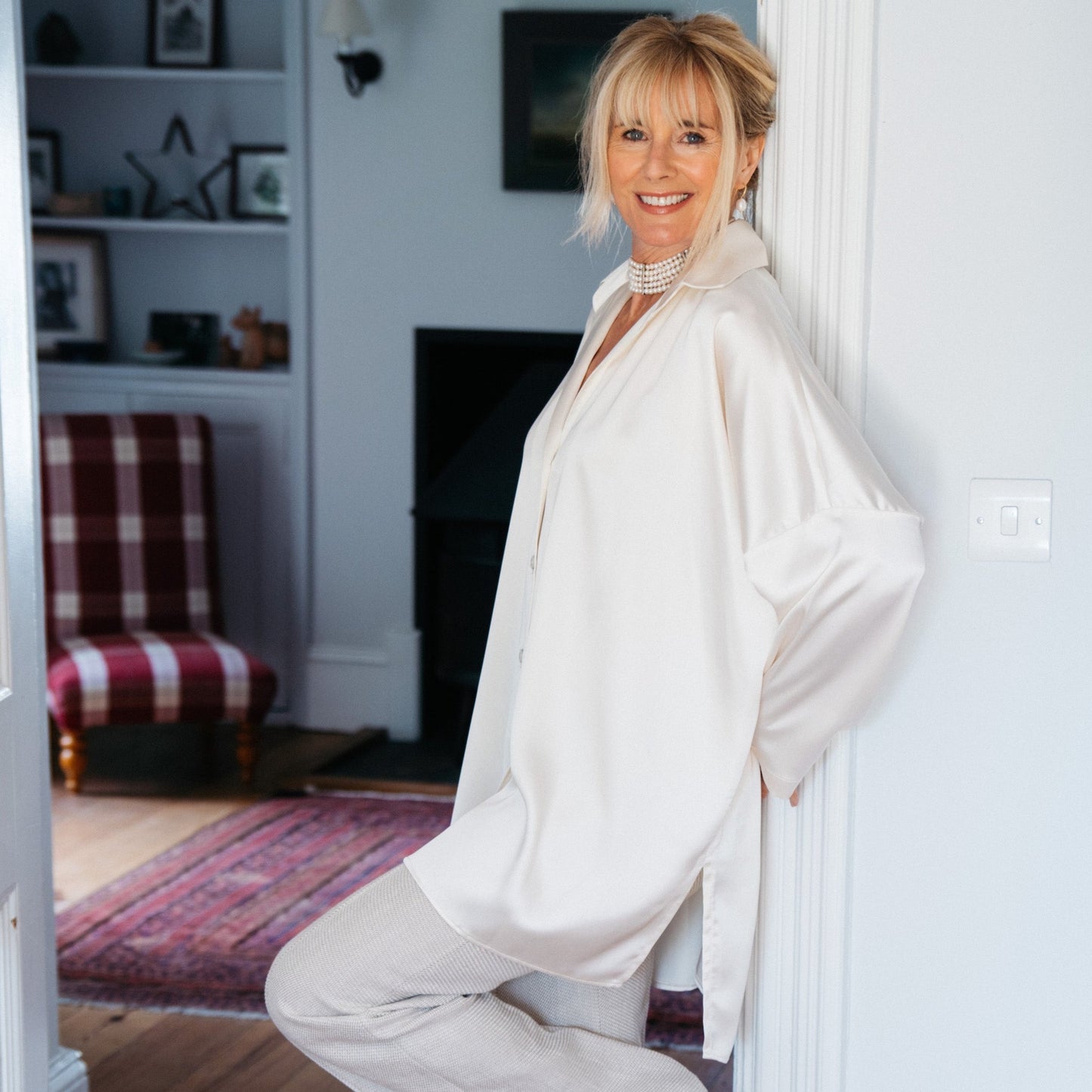 Q-THE SOHO OVERSIZED SHIRT IN IVORY SILK SATIN BLEND