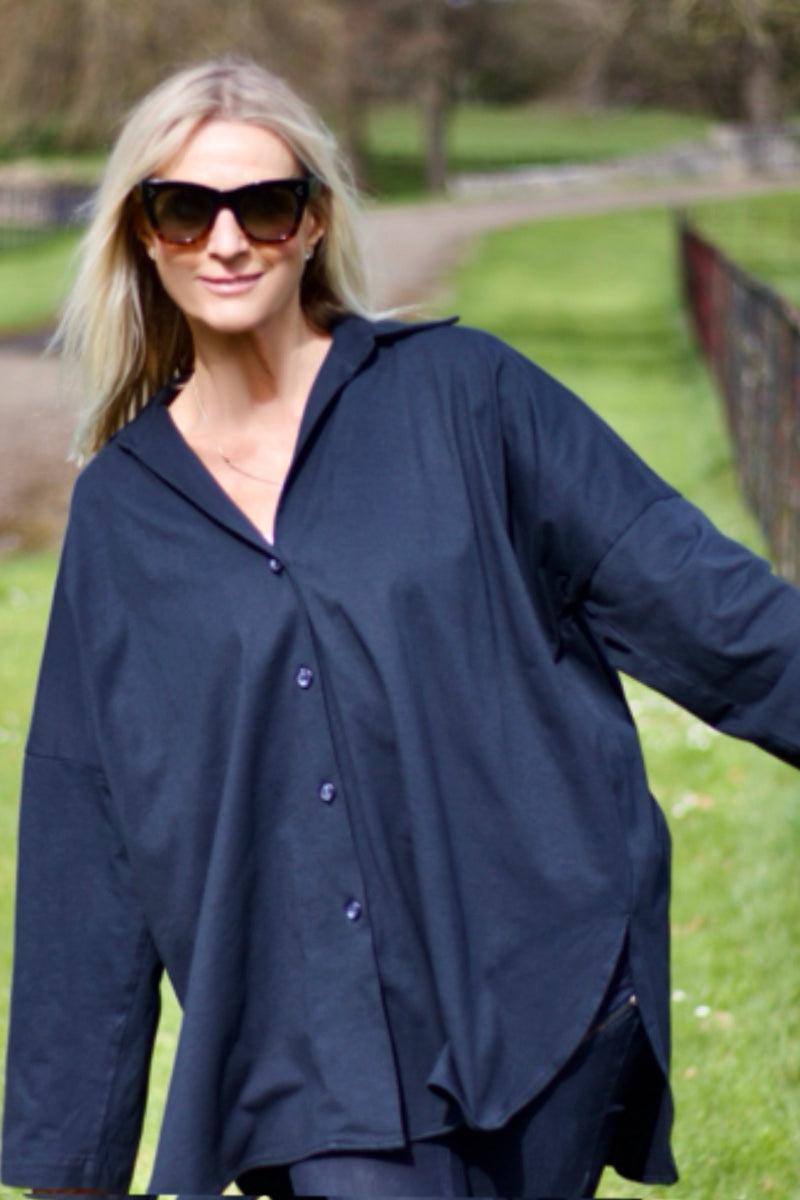 I-THE TRAFALGAR OVERSIZED SHIRT IN NAVY HERITAGE JERSEY